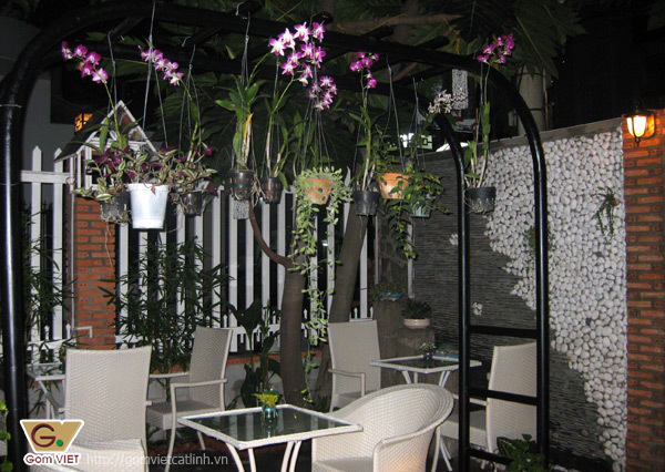 Gạch đá,gạch gốm-nhân tố chính tạo lên nét đẹp của cafe sân vườn 